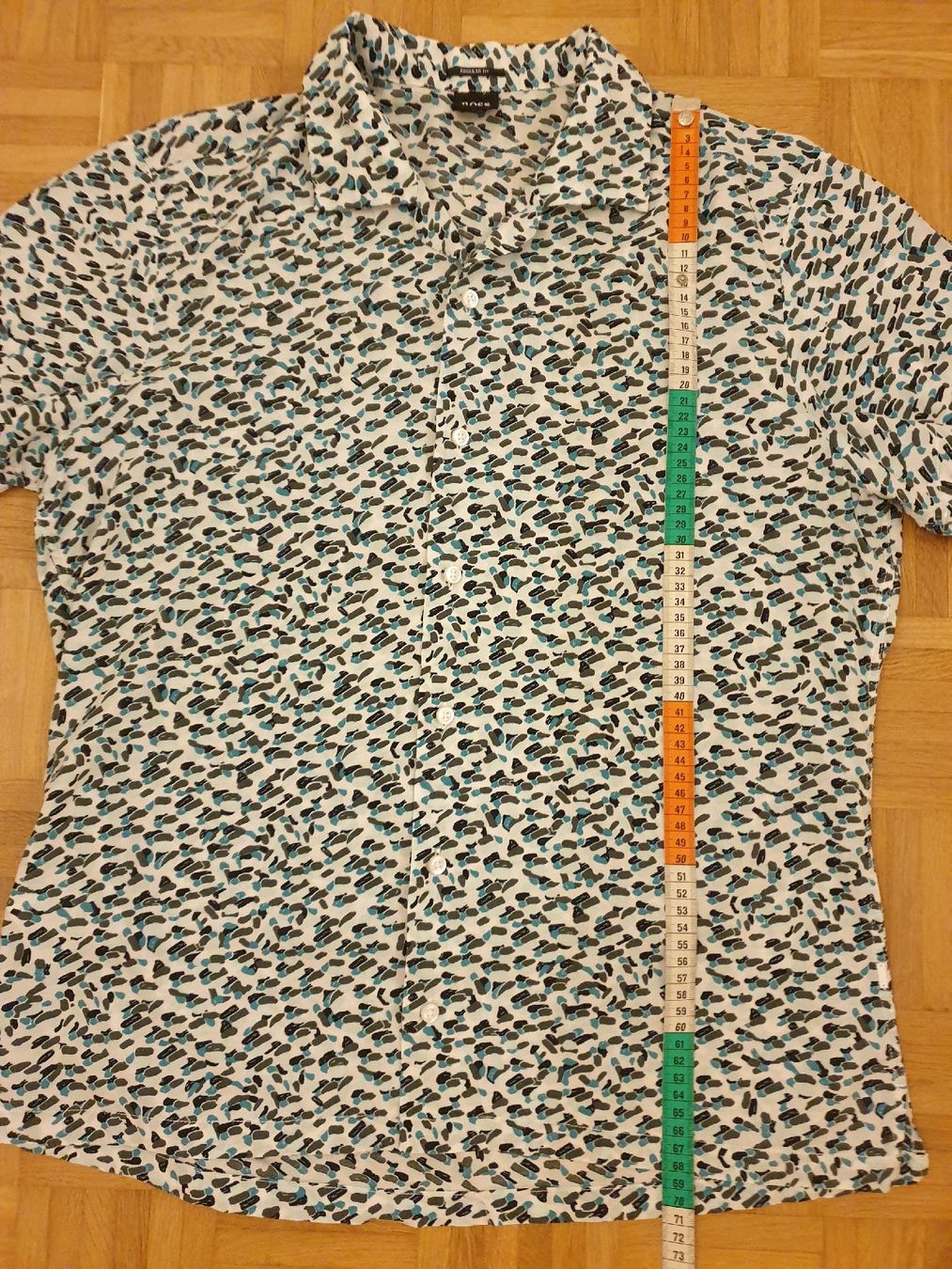 Hugo Boss Chemises: Chemise, M, blanc vert, regular fit, coton, viscose – D'occasion à Neuchâtel par Verenas12 7