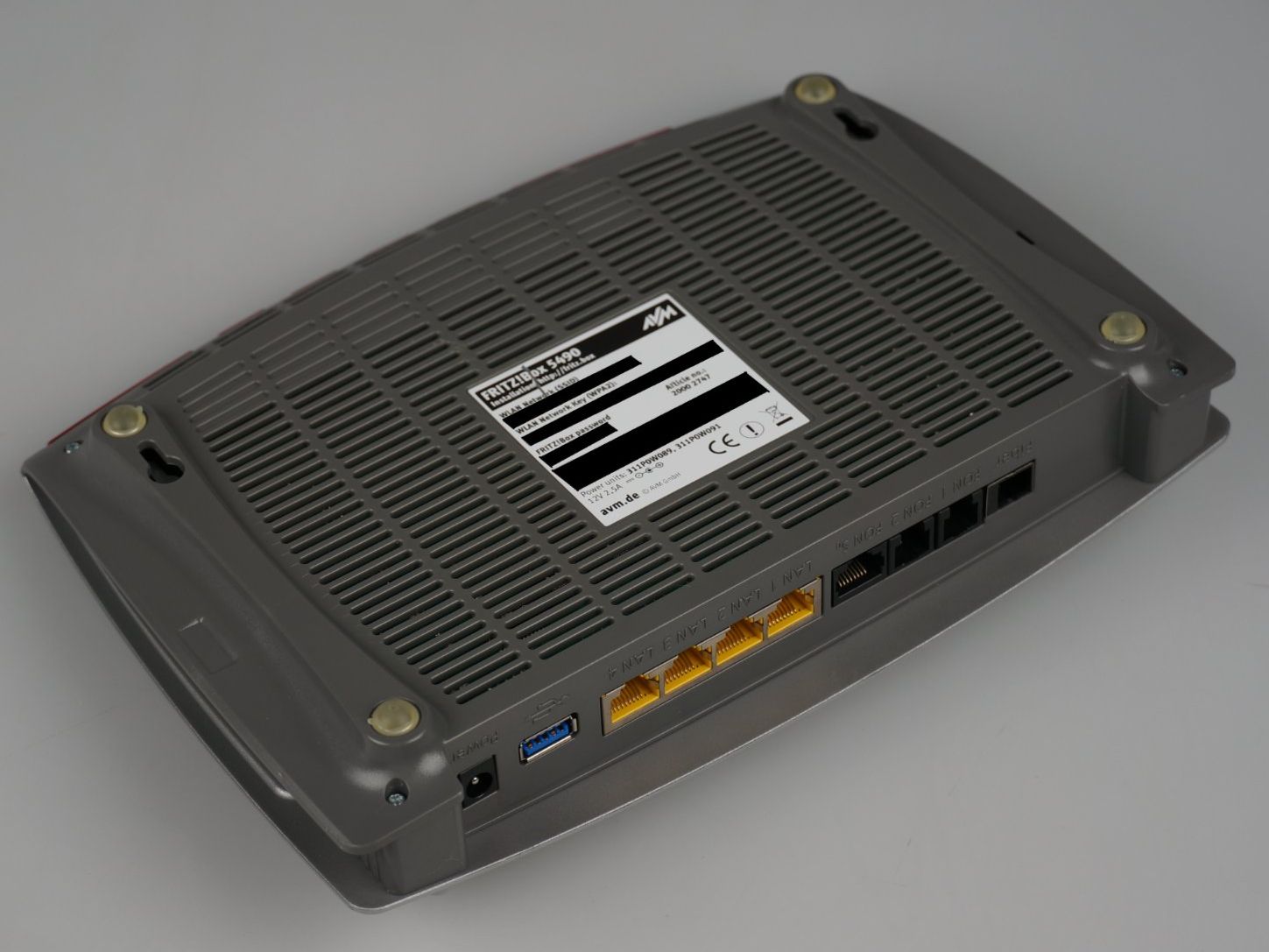 Fritz Modems & Router: FRITZ!Box 5490 (Glasfaser-WLAN-Router) – Gebraucht aus Rüti ZH von Restwert_Rueti_ZH 5