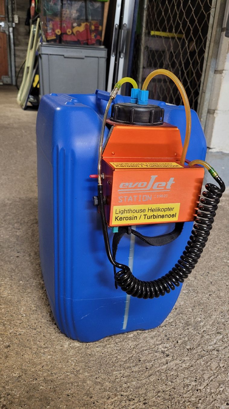 Modellismo RC: EvoJet Tankstation 20L Vollgetankt – Usato da Hindelbank venduto da Stephu1
