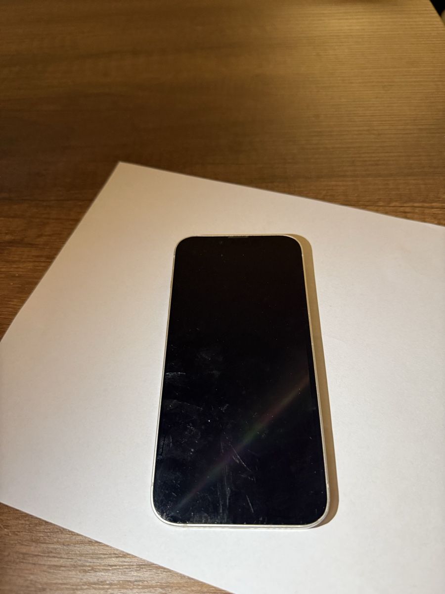 Apple Handys / Smartphones: Iphone 13 128gb weiss – Gebraucht aus Schafisheim von kev_q7x9 1