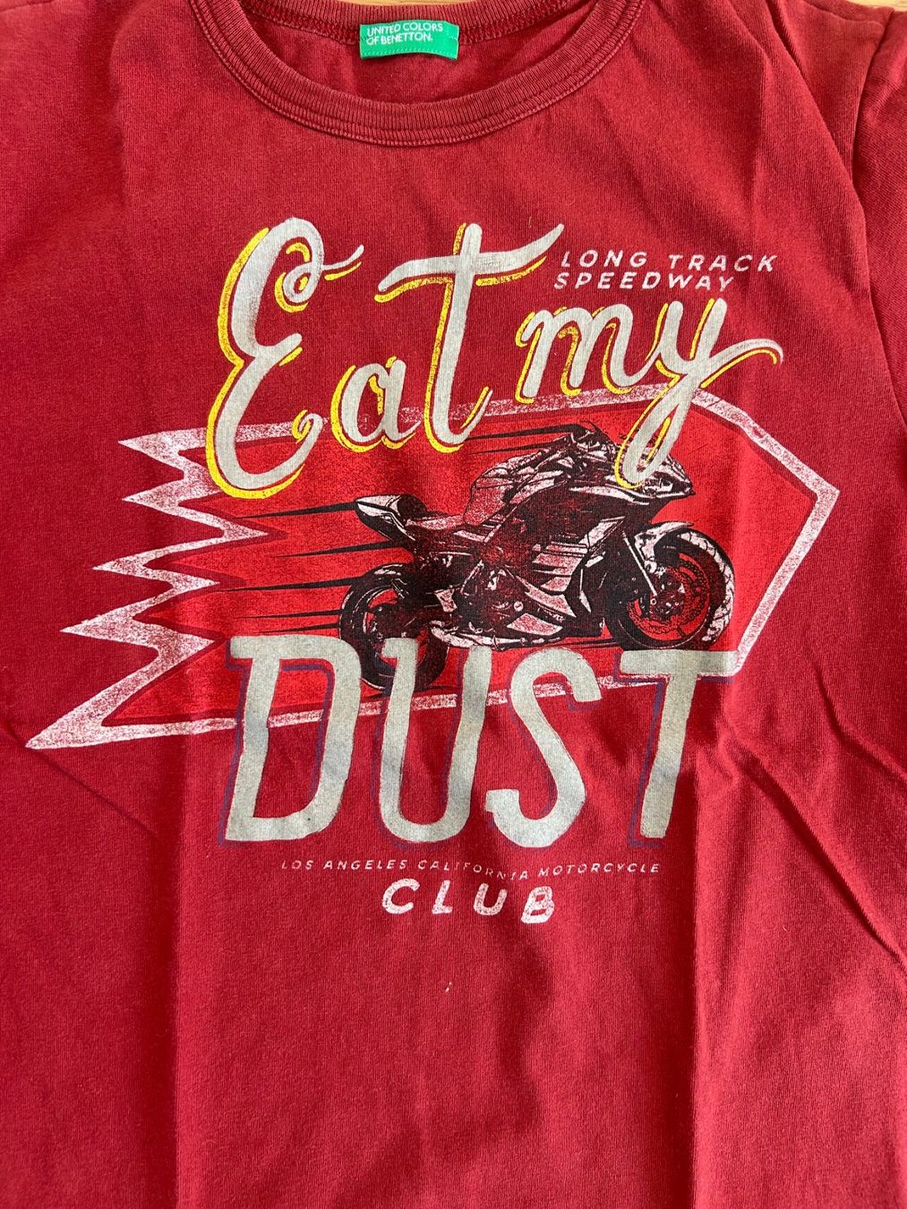 Benetton Camicie, T-shirt & Polo: Kinder- T- Shirt rot BENETTON 152 – Usato da Grub AR venduto da DukeStatham 1