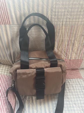 Tasche braun mit schwarzen Applikationen guter Zustand