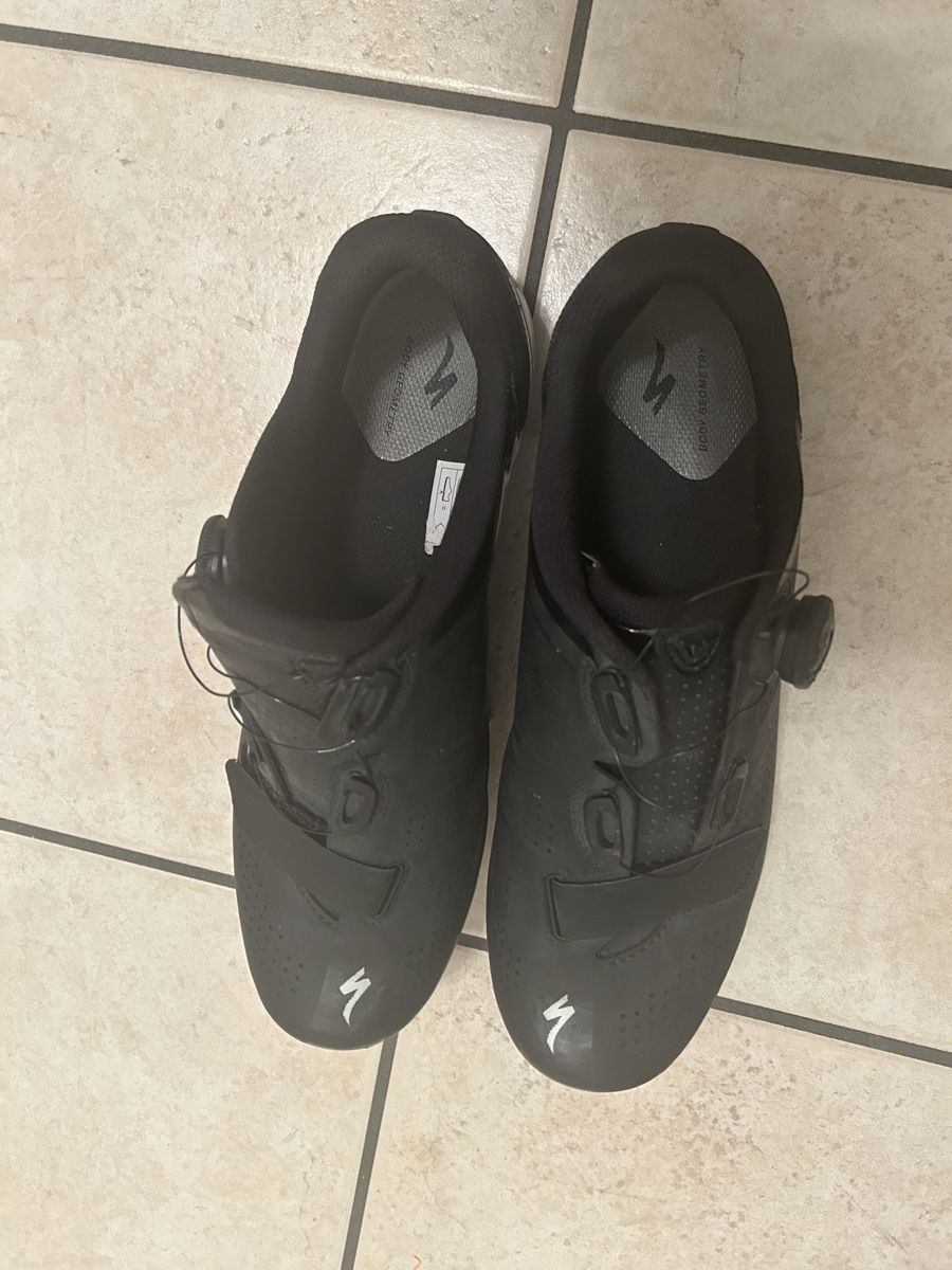 Specialized Herrenschuhe: Velo Schuhe Specialized 44 – Gebraucht aus Schwarzenbach SG von Steal84 1