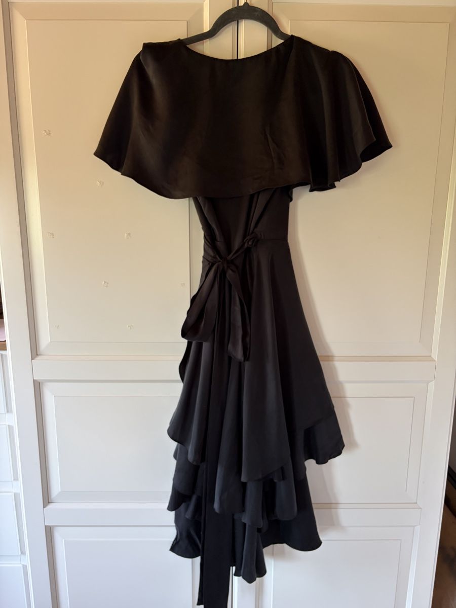 Zimmermann Kleider: Zimmermann Silk Black Wrap Dress – Neu (gemäss Beschreibung) aus St.Josefen von lop_lh8d 5