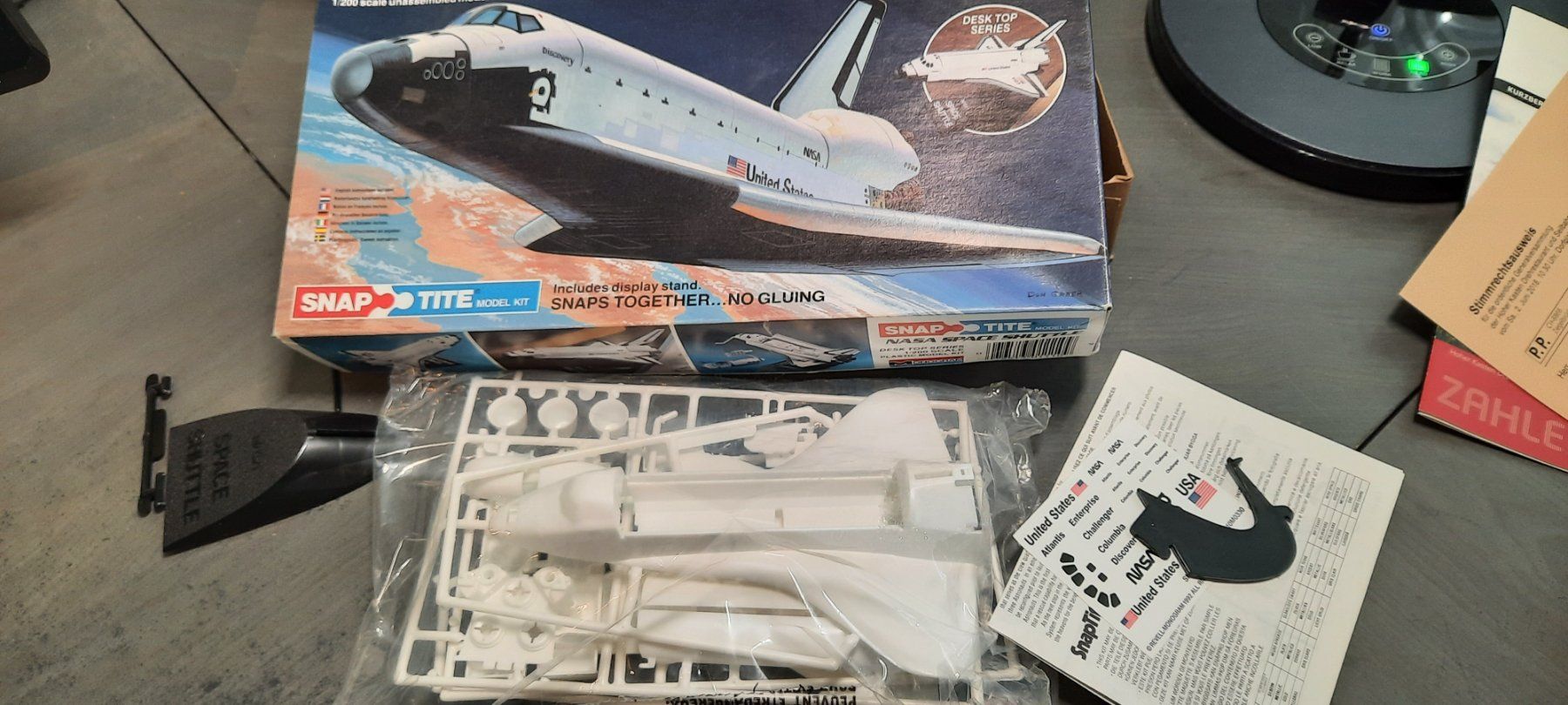 Kit di modellismo & Modellini statici: Monogram 1/200 NASA Space Shuttle "Snap Tite" Nr. 1110 – Usato da Flawil venduto da baum117 1