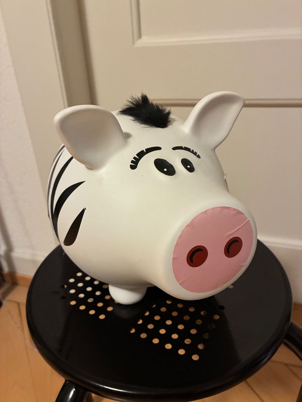Spardosen: Grosses Zebra-Sparschwein – Neu (gemäss Beschreibung) aus Zürich von April4all 1