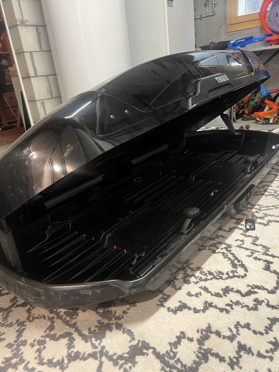 Thule Box da tetto: Thule Motion XT L Black – Usato da Laax GR venduto da MGD3