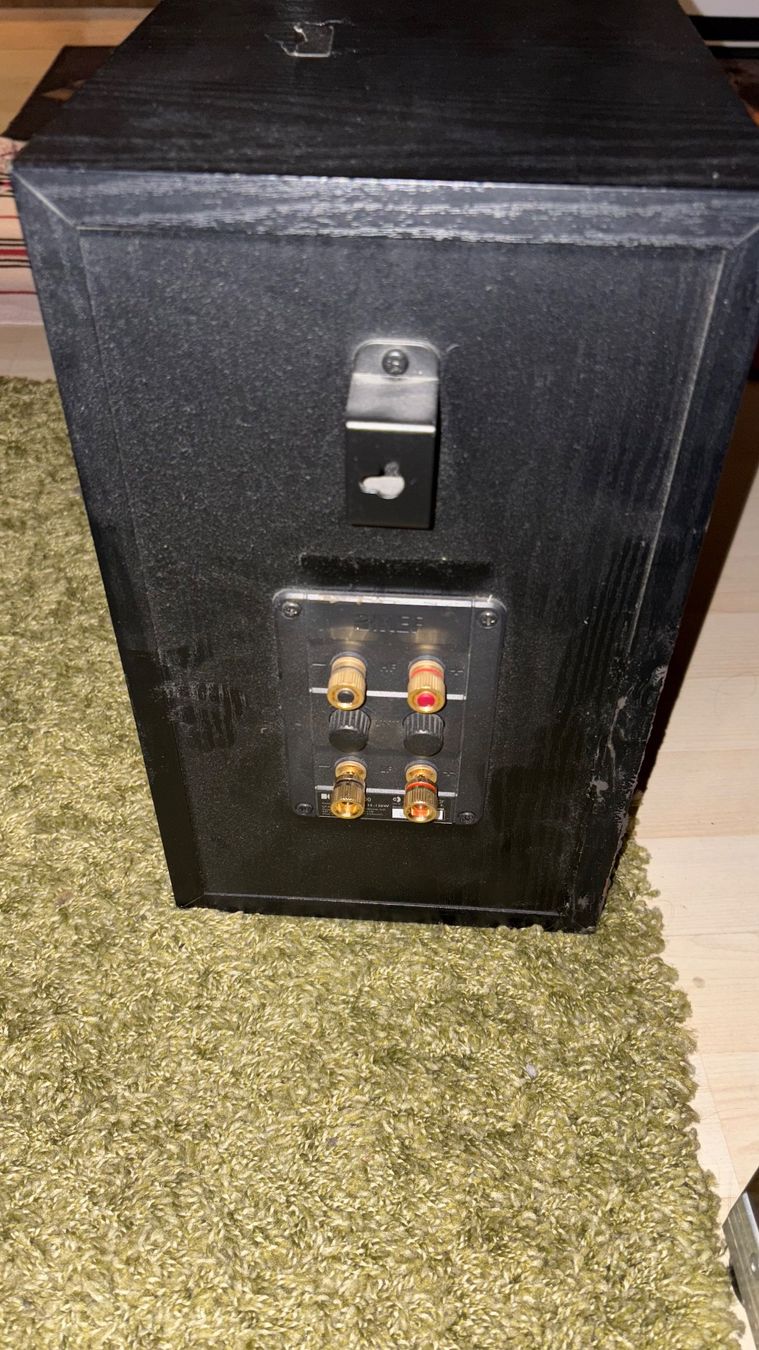 Kef Casse acustiche: KEF Q300 Hausratsauflösung – Usato da Bern venduto da  4