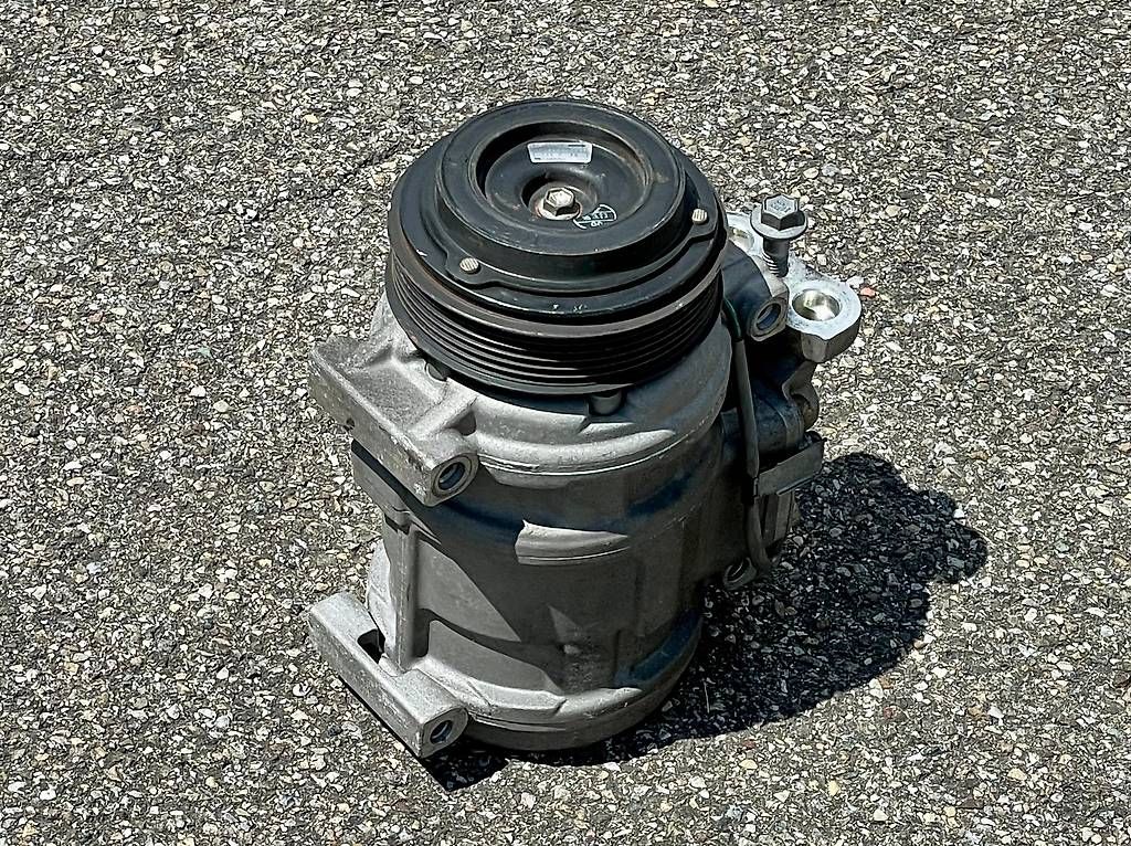 Alle Autoersatzteile: Denso Klimakompressor Chevrolet Corvette C4 1990 bis 1995 – Gebraucht aus Turbenthal von Retoo 4