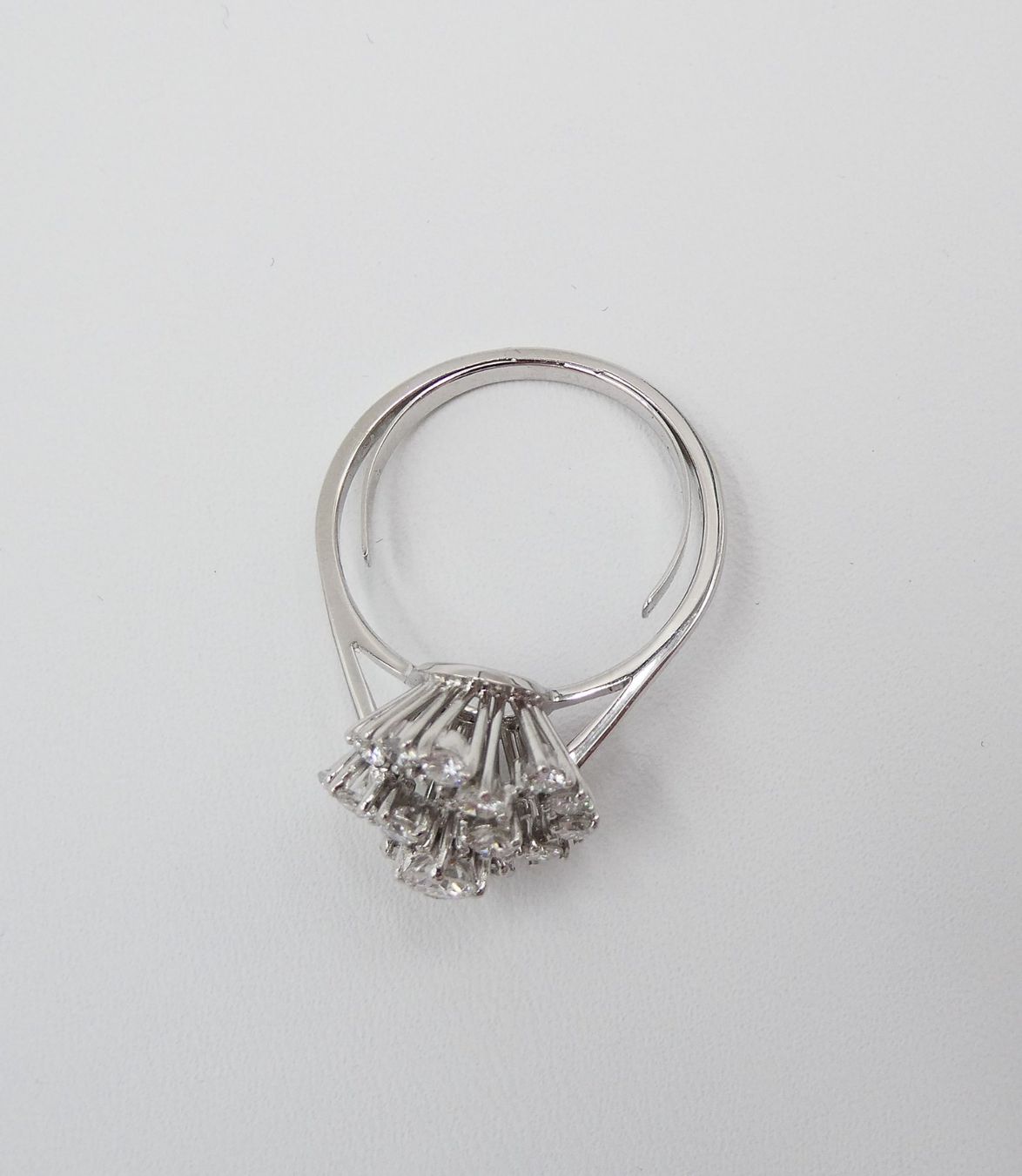 Ringe: VINTAGE DIAMANT RING IN 750 WEISSGOLD – Gebraucht aus Luzern von EdiGem 5
