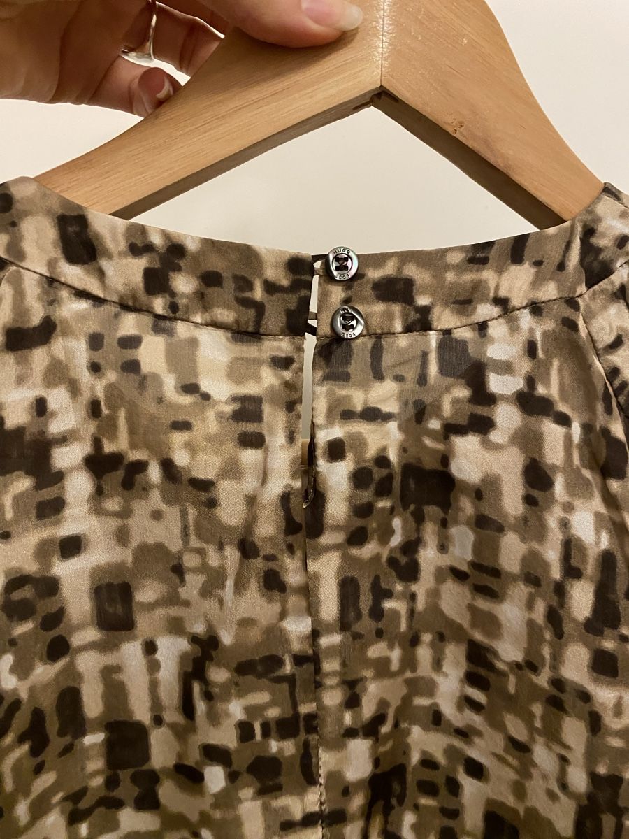 Hugo Boss Camicette: Bluse 100% Seide Hugo Boss – Usato da Zürich venduto da happycastle 4
