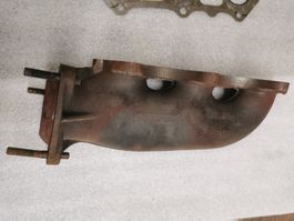 Kollektor Krümmer Audi 2.4l V6 Abgaskrümmer Links
