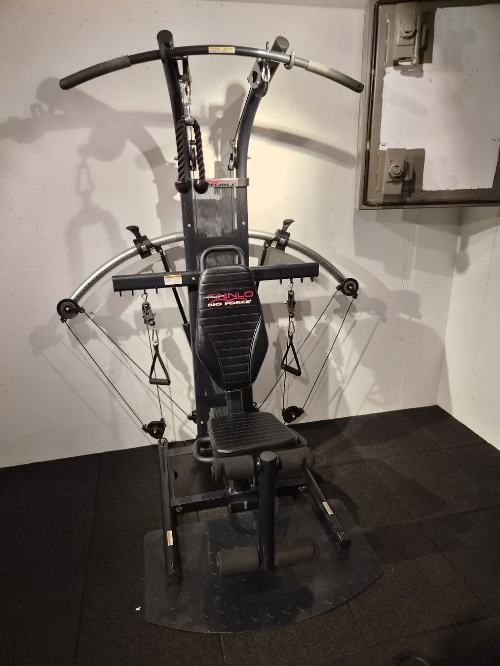 Finnlo Hometrainer: FINLO BIO FORCE Trainingsgerät guter Zustand – Usato da Urdorf venduto da Witzany 3