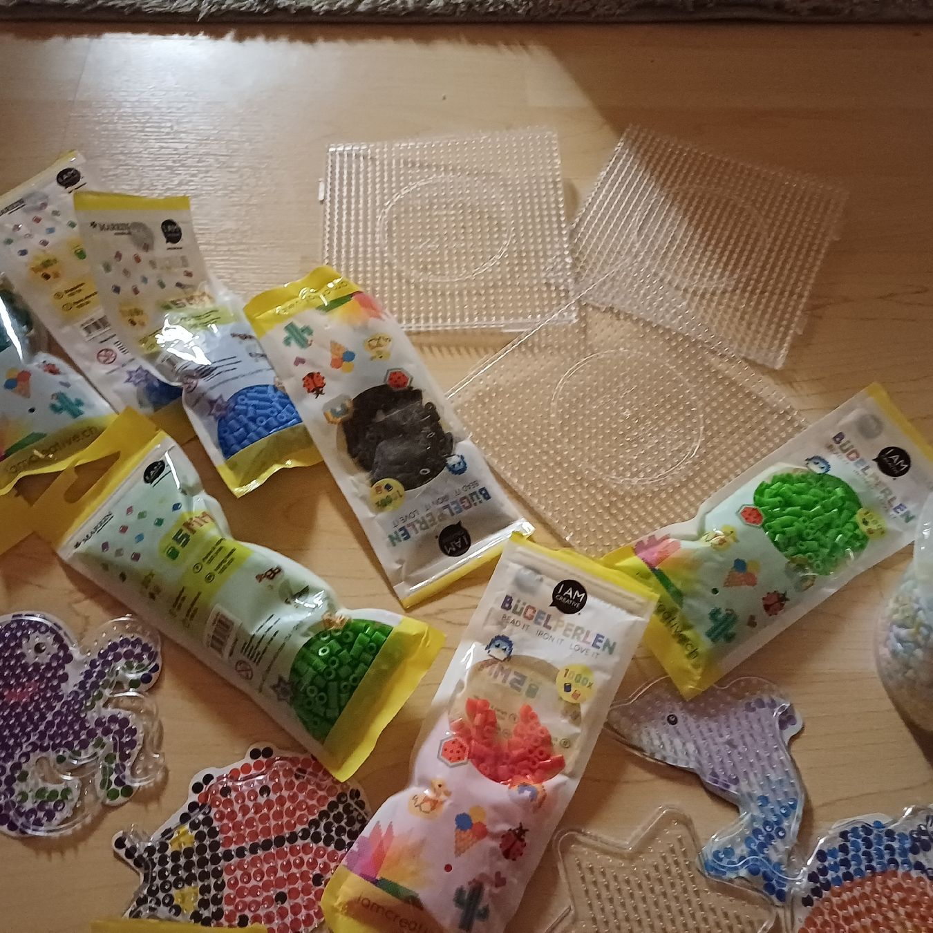 Kit bricolage: Grosses Bügelperlenangebot – Nuovo (secondo la descrizione) da Däniken SO venduto da Motorboot01 4