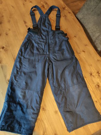 ganz warme Übergangshose in hrösse 104