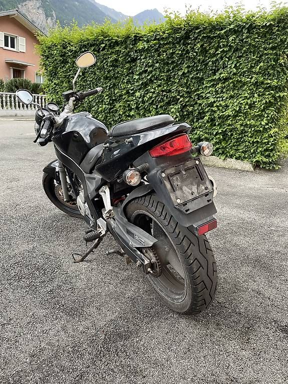 Daelim Strada: Moto Daelim Roadwin 125 – Usato da St-Maurice venduto da bretagne01 4