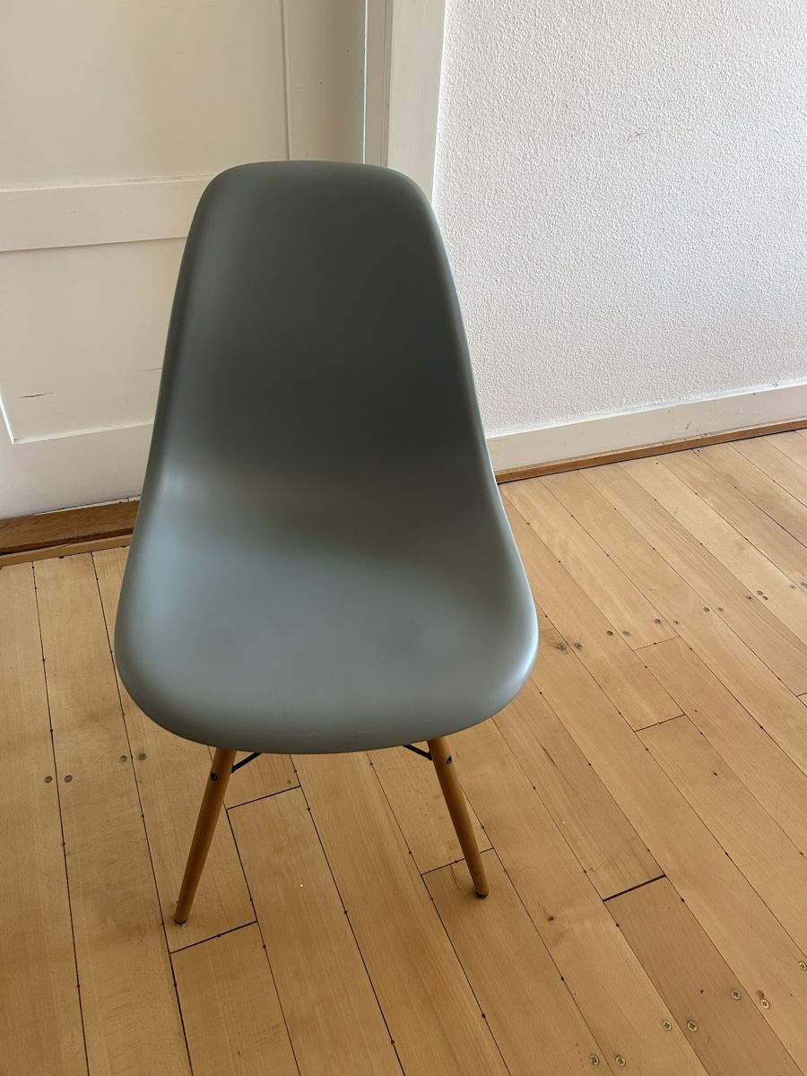 Vitra Sedie: Original Vitra Plastic Chair Graugrün – Usato da zürich venduto da lis_9nv5 5