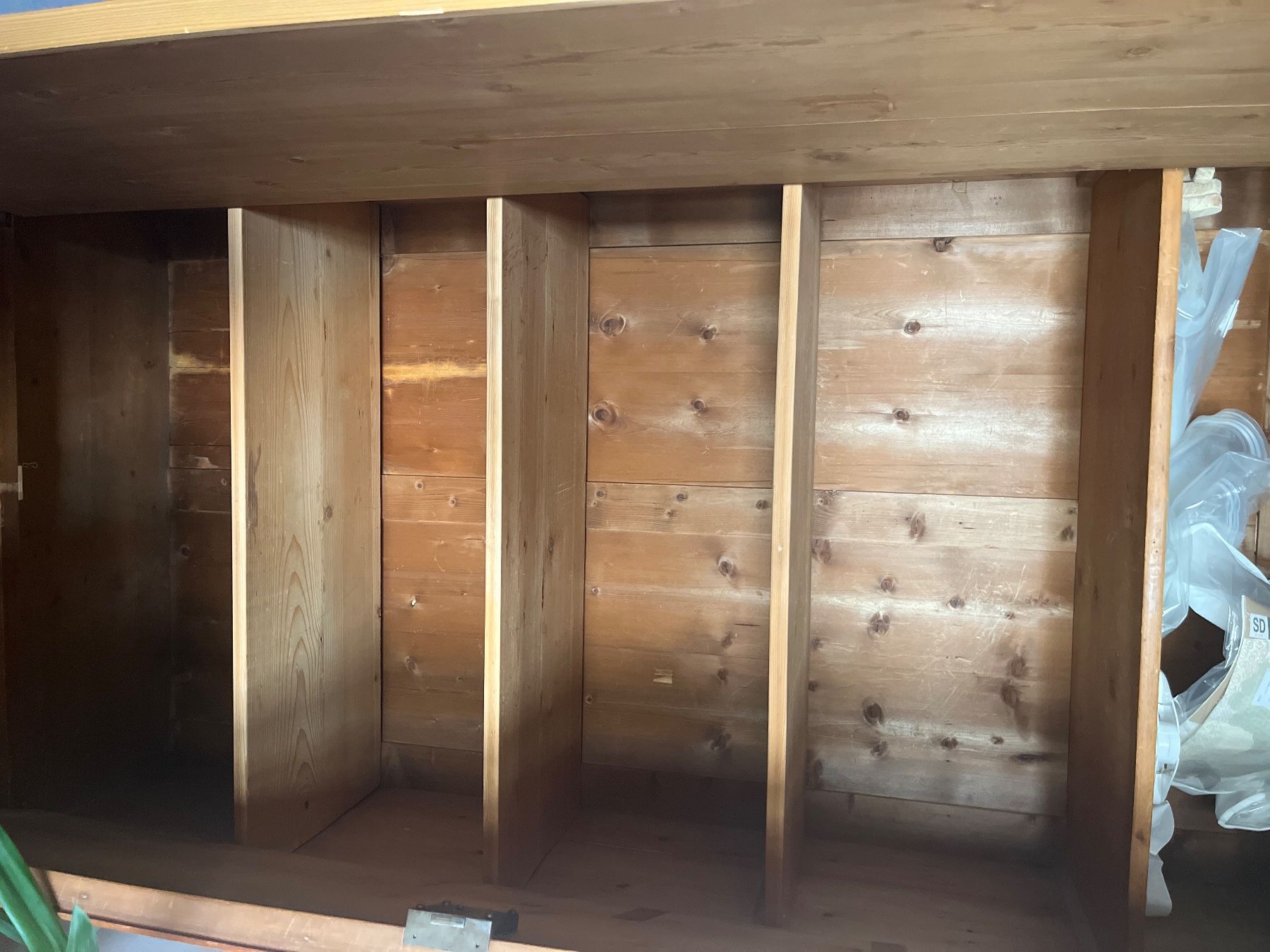 Armoires: Bauernschrank Tannenholz – D'occasion à Winterthur par Lage4 1