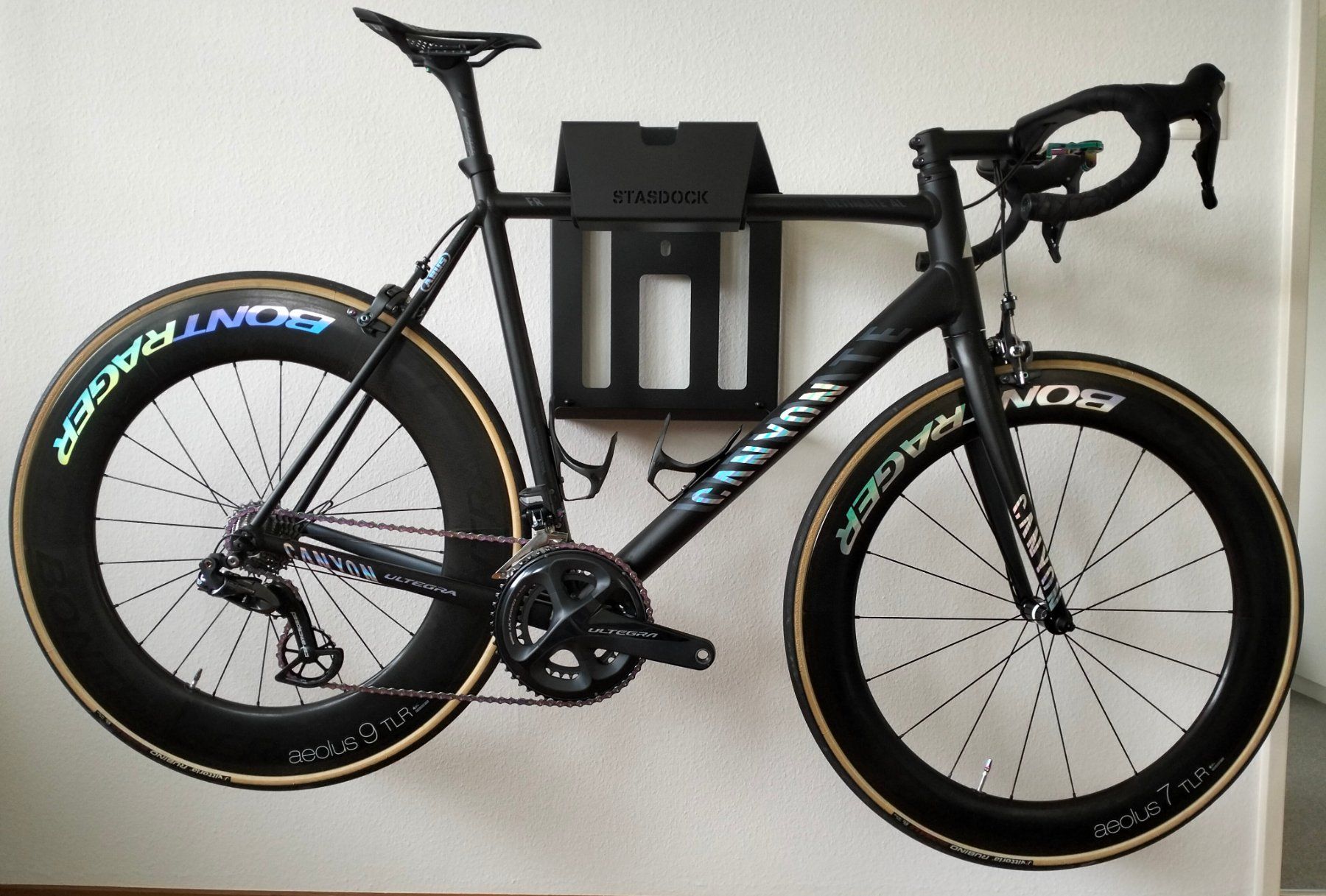 Trek Pezzi di ricambio: Bontrager aeolus 7 / 9 TLR Laufradsatz – Usato da Uster venduto da KarlZH