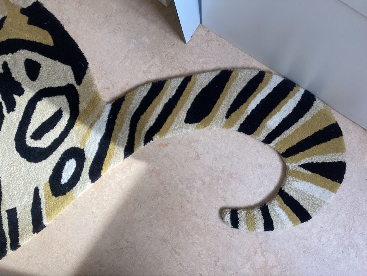 Tappeti: Cooler Tiger Teppich – Usato da Zürich venduto da Struktur 2