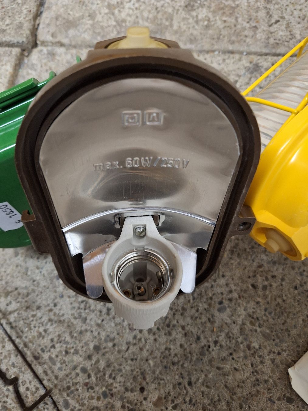Lampade: 3x Wandlampe – Nuovo (secondo la descrizione) da Niederglatt ZH venduto da Moeb-7 2