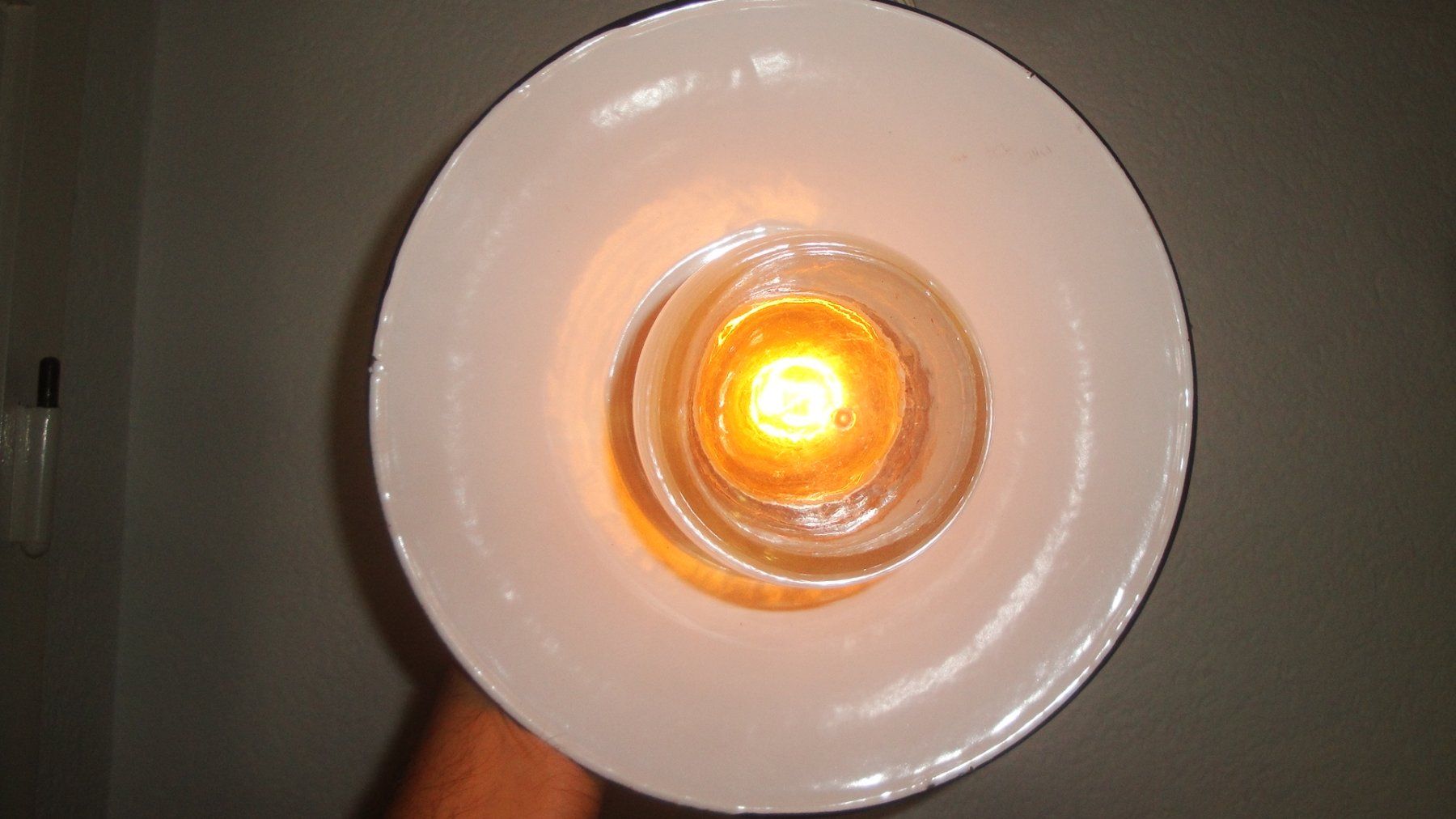Lampadari & plafoniere: Kellerlampe mit Emaillierter Lampenschirm – Usato da Zürich venduto da Paykan 4