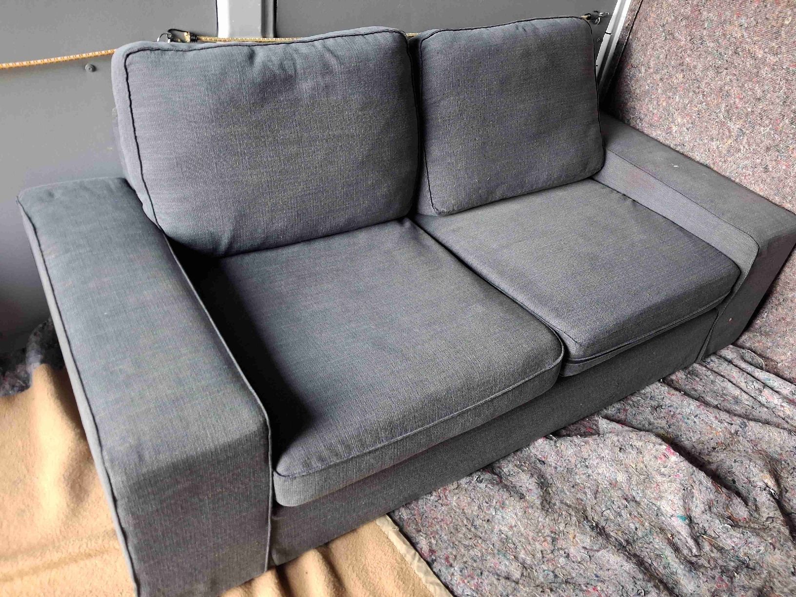 Sofas: Sofa grau 2-Plätzer guter Zustand – Gebraucht aus Neuhausen am Rheinfall von Shine7878