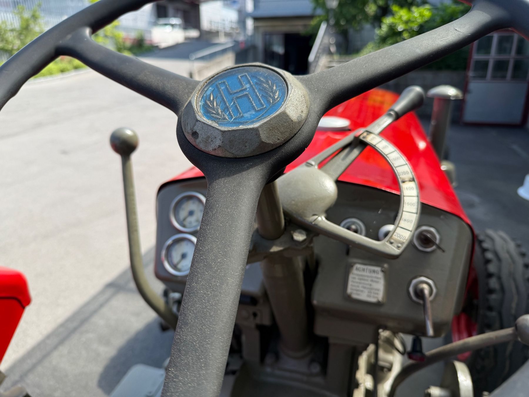 Hürlimann Traktoren: Hürlimann D90 (Sonderzulassung doppeltes Bremssystem) – Gebraucht aus Wigoltingen von  4