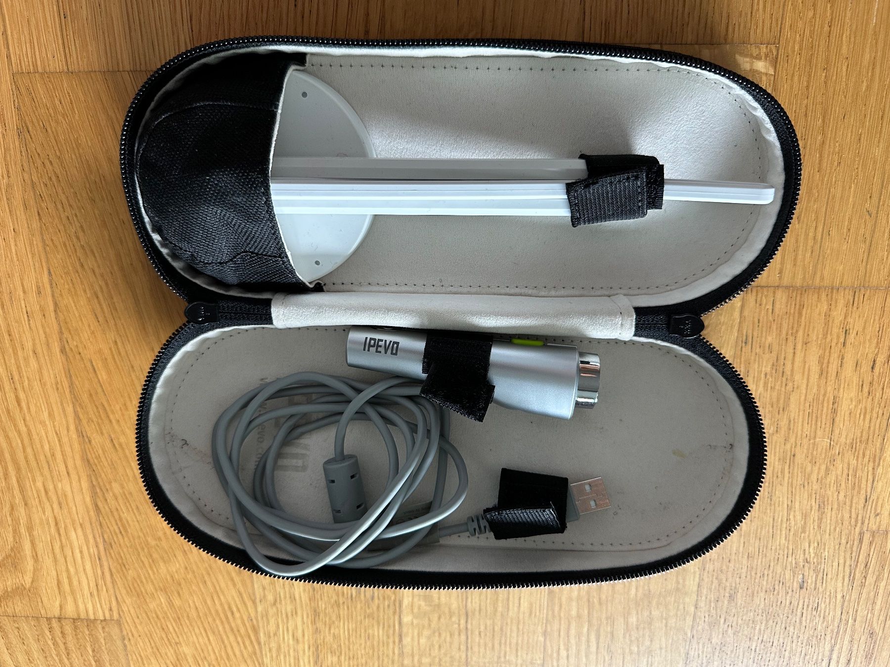 Fotocamera: IPEVO Point 2 View (P2V) USB Dokumenten-Kamera/Visualizer – Usato da Cham venduto da and_9gt9 3