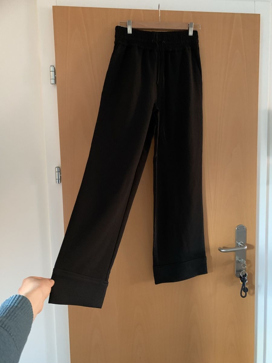 Ganni Hosen: Pantalon large Ganni – Neu (gemäss Beschreibung) aus Genève von vic_s9c5