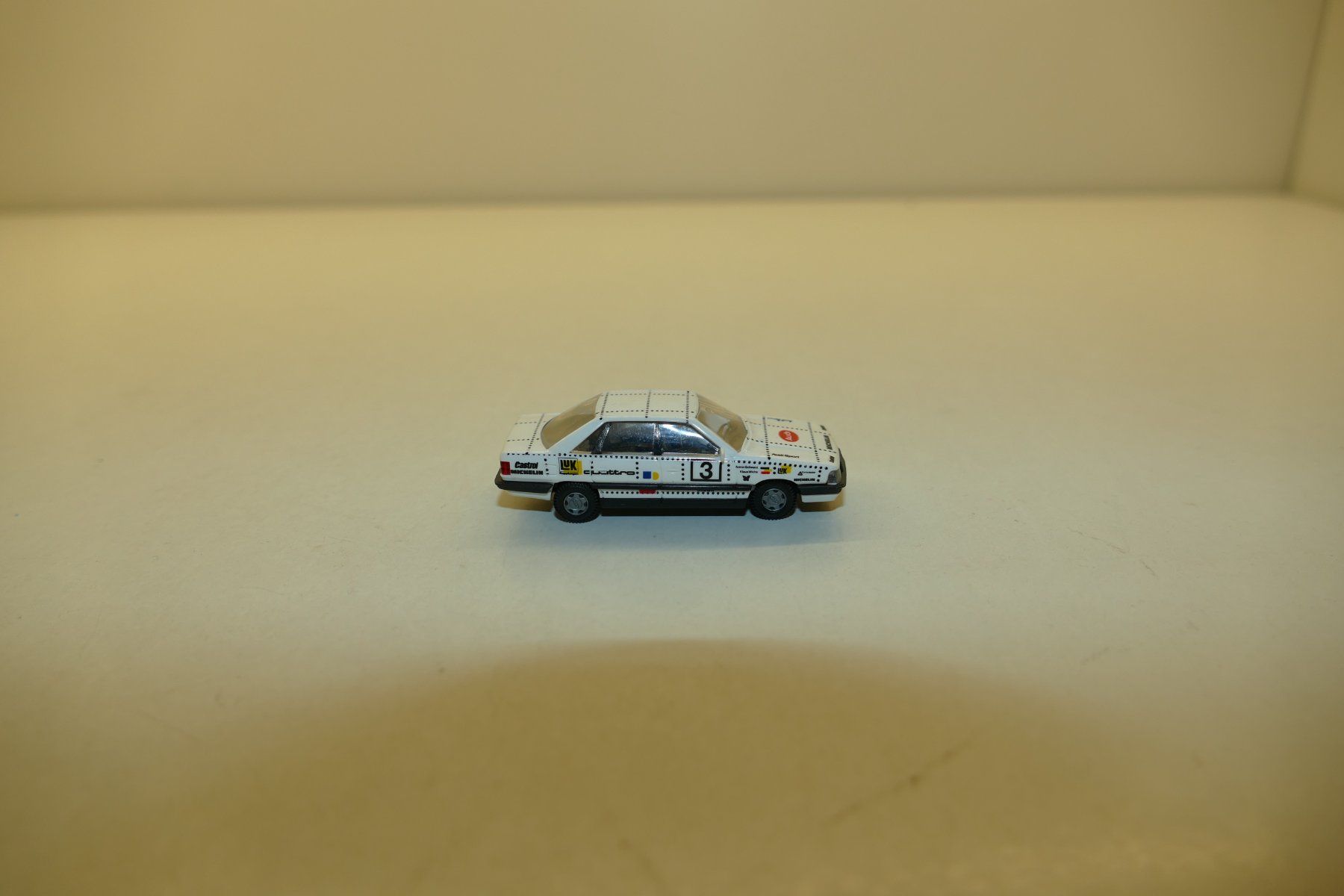 Rietze Modellini d'auto: Rietze 1:87: Audi 200 #3 – Nuovo (secondo la descrizione) da Niederhasli venduto da rail-duerst 3