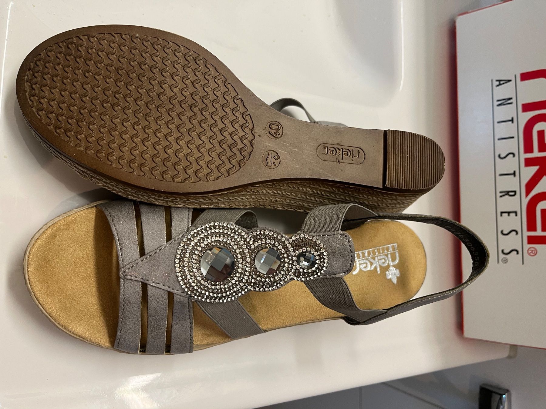 Rieker Damenschuhe: Rieker Sandalen Gr. 40 – Neu und originalverpackt aus Birmenstorf AG von BMW.M5 1
