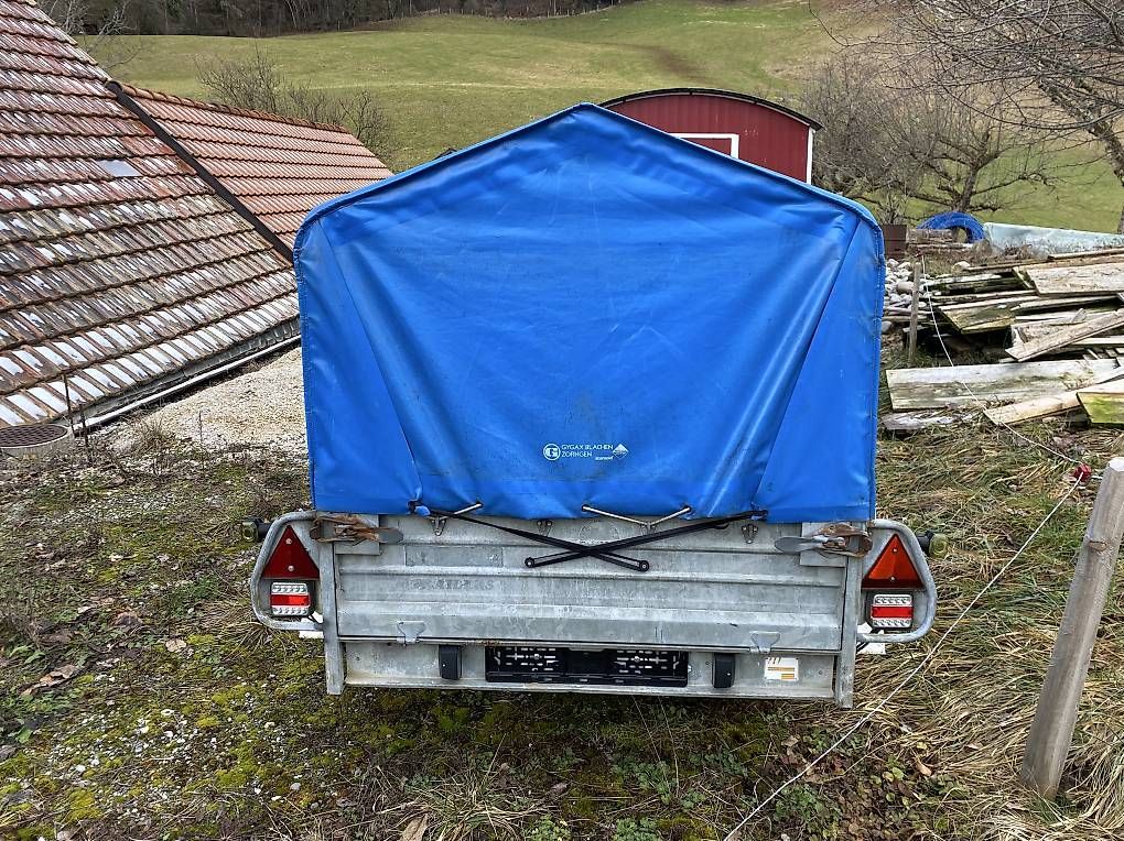 Rimorchi: Anhänger mit Verdeck, Lagerraum – Usato da Günsberg venduto da higa4524 1