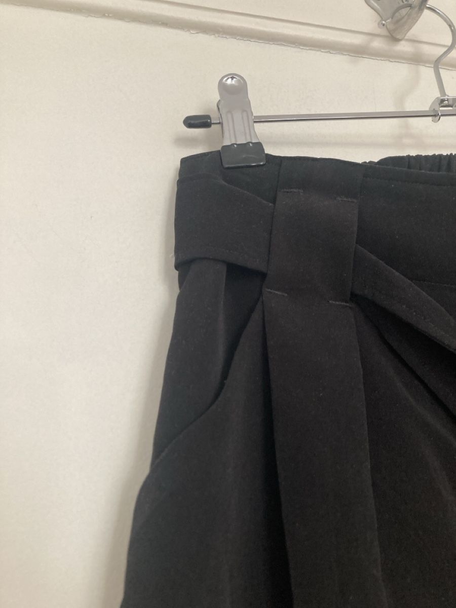Vila Pantaloni: VILA Shorts – Usato da Bern venduto da mymo01 3
