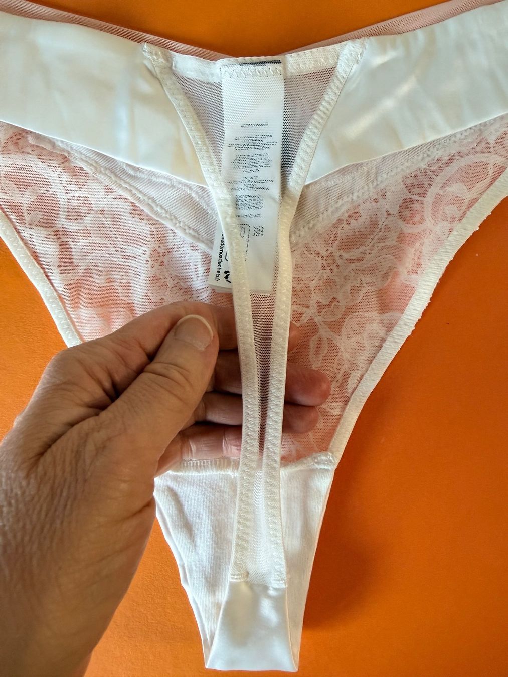 Hunkemöller Sonstige Unterwäsche: HUNKEMÖLLER, String, Grösse XL, Farbe Weiss – Neu und originalverpackt aus Rudolfstetten von gst_g7xl 4
