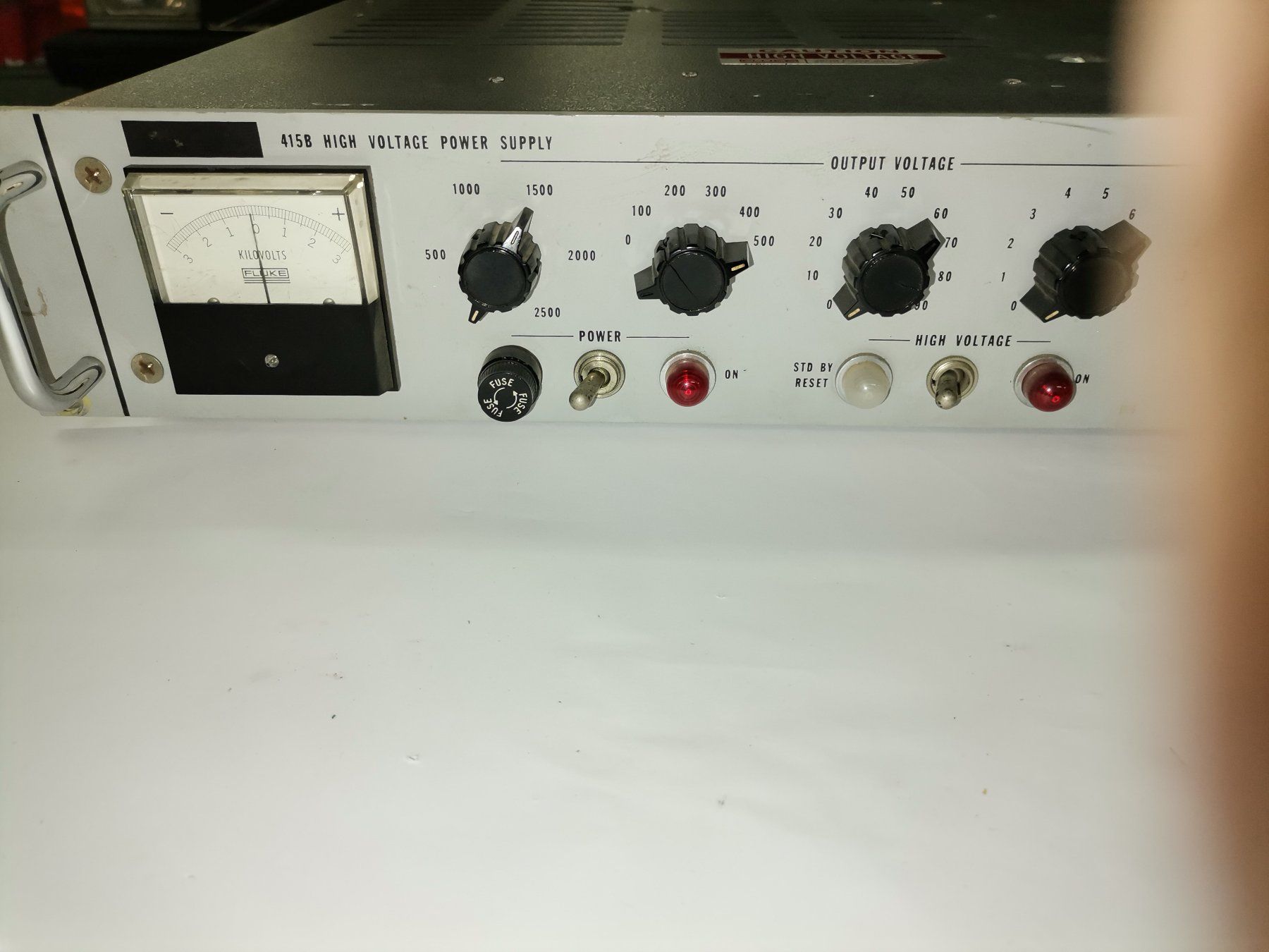 Fluke Messen: Power Supply Fluke 415B, 0- 3100Vdc – Gebraucht aus Kleindöttingen von Katze99 1