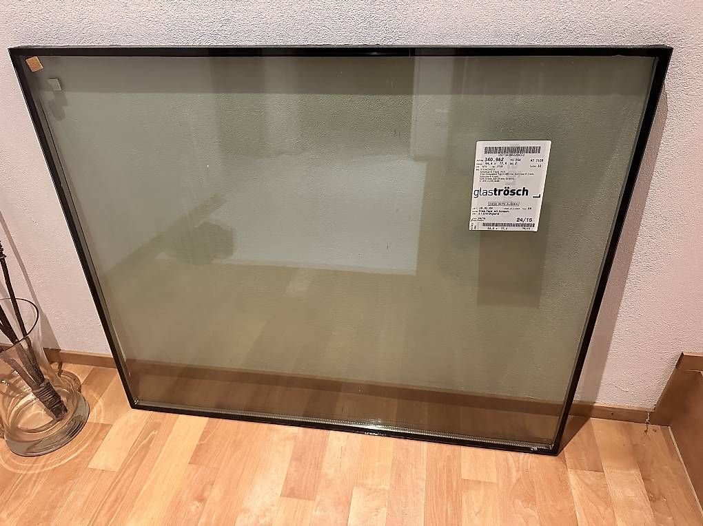 Fenster: Fensterglas 94,4 x 77,4 cm – Gebraucht aus Teufen AR von mag_l96j