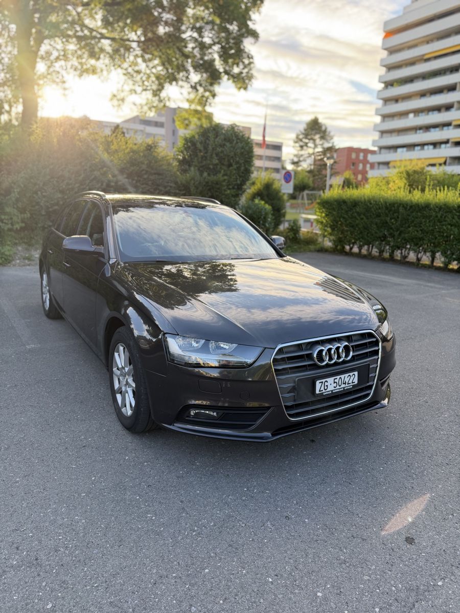 Audi Autos: Audi A4 2.0 TDI 2015JG – D'occasion à Cham par ABhome10