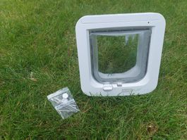 SureFlap Mikrochip Katzenklappe weiss