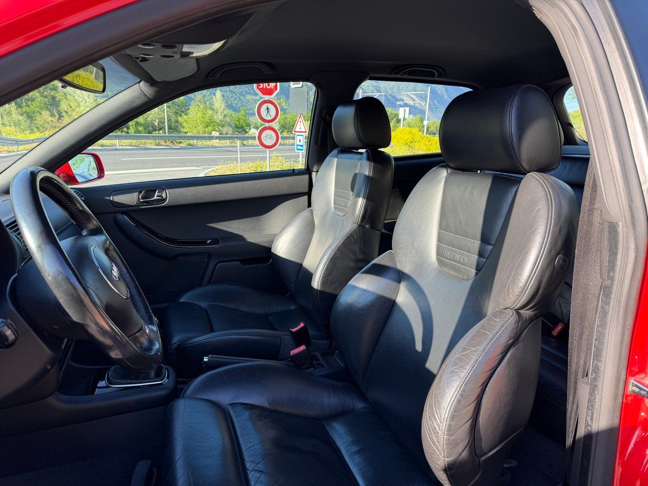Audi Automobili: Audi S3 8L Quattro, 2001, 1.8T – Usato da Choëx venduto da aru_vs6m 2