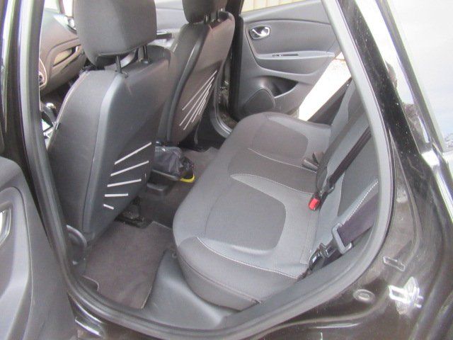 Renault Automobili: Renault Captur 1.2 T Automat – Usato da Grolley venduto da Qayer 7