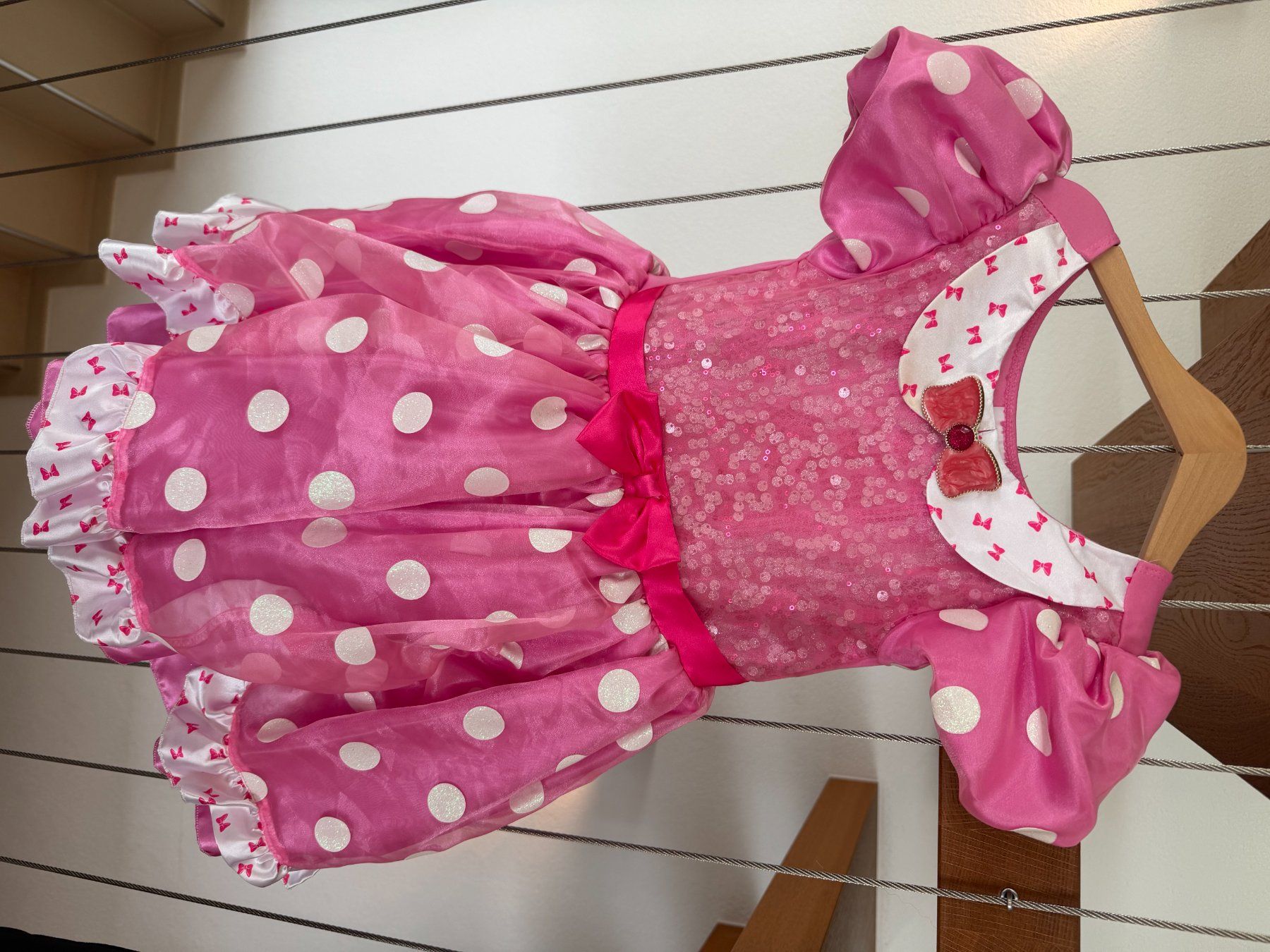 Disney Vestiti & Gonne: Disney Kleid 5/6 116cm – Usato da Lohn SH venduto da SBe1988
