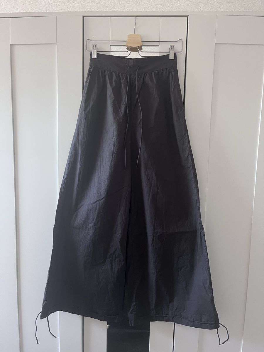 H&M Pantaloni: H&M Hose – Nuovo (secondo la descrizione) da Fehraltorf venduto da thu_9xc2