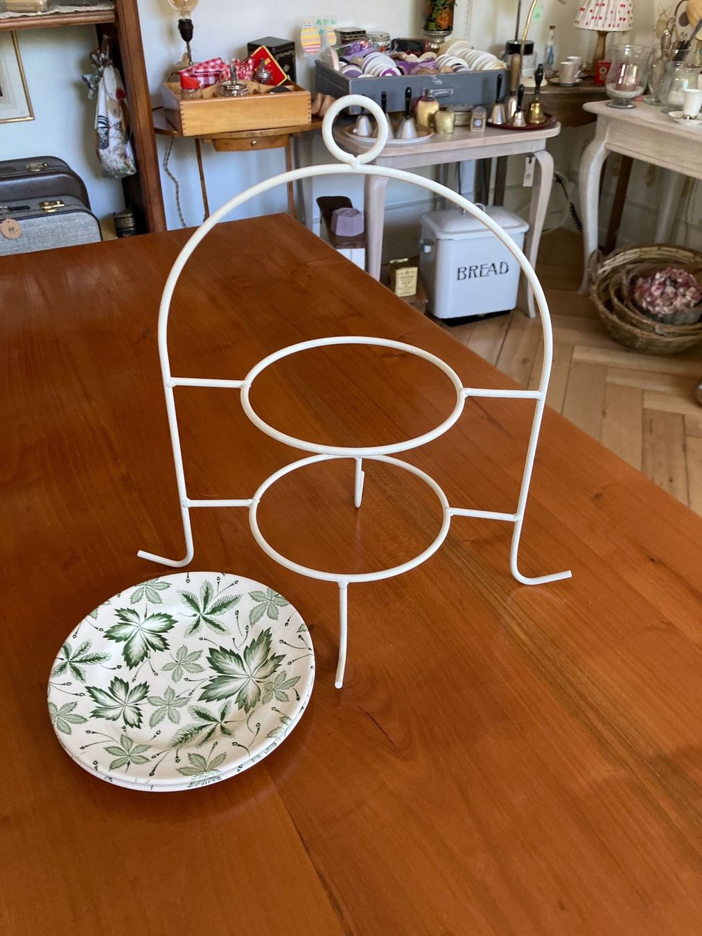 Toutes les décorations: Etagere - Gestell - Etagere Metall – D'occasion à Winterthur par pompea 1