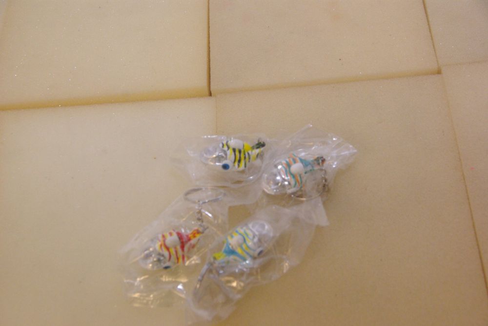 Christlicher Schlüsselanhänger „Fisch“ Aus Acryl – ICHTHYS Symbol, 6,2 Cm, Sortierte Farben
