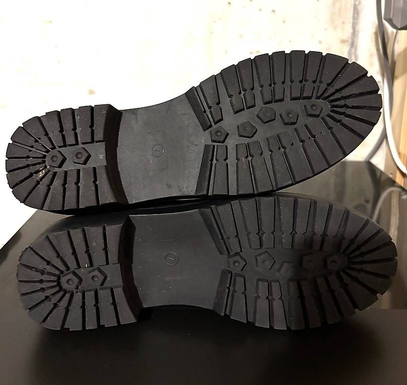 Chaussures femmes: Bottine – D'occasion à Fortunau (Ayent) par CicciStore 2