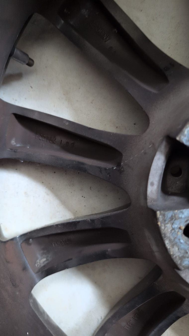 Volkswagen Cerchioni: Thomason Felgen 8.5x 19 – Usato da Leimiswil venduto da Roy028 3