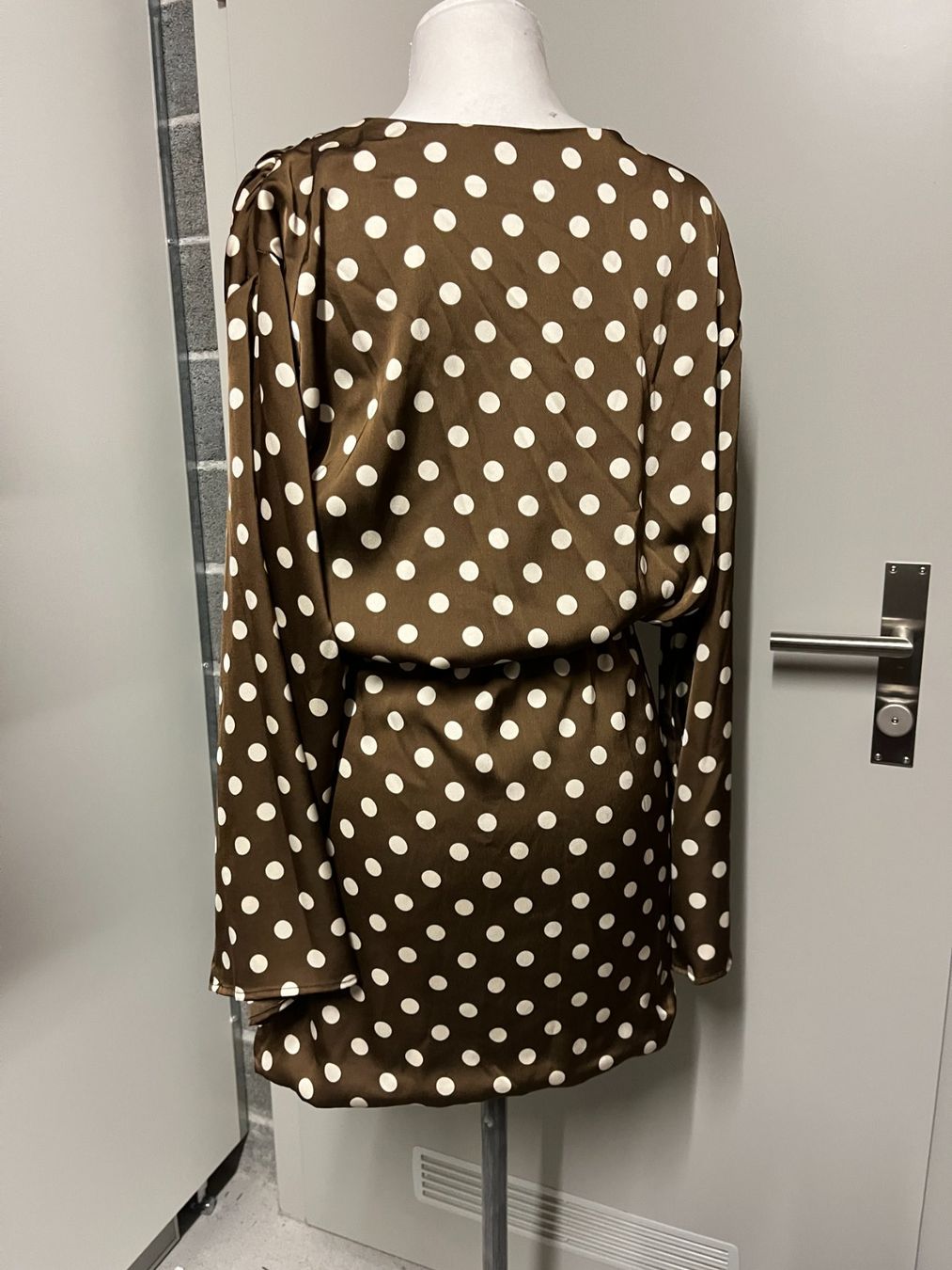 Robes: Tolles Kleid, Gr. S, Elastisch, NP 99.- – Neuf avec emballage d'origine à Interlaken par Jasmin_Flower 3