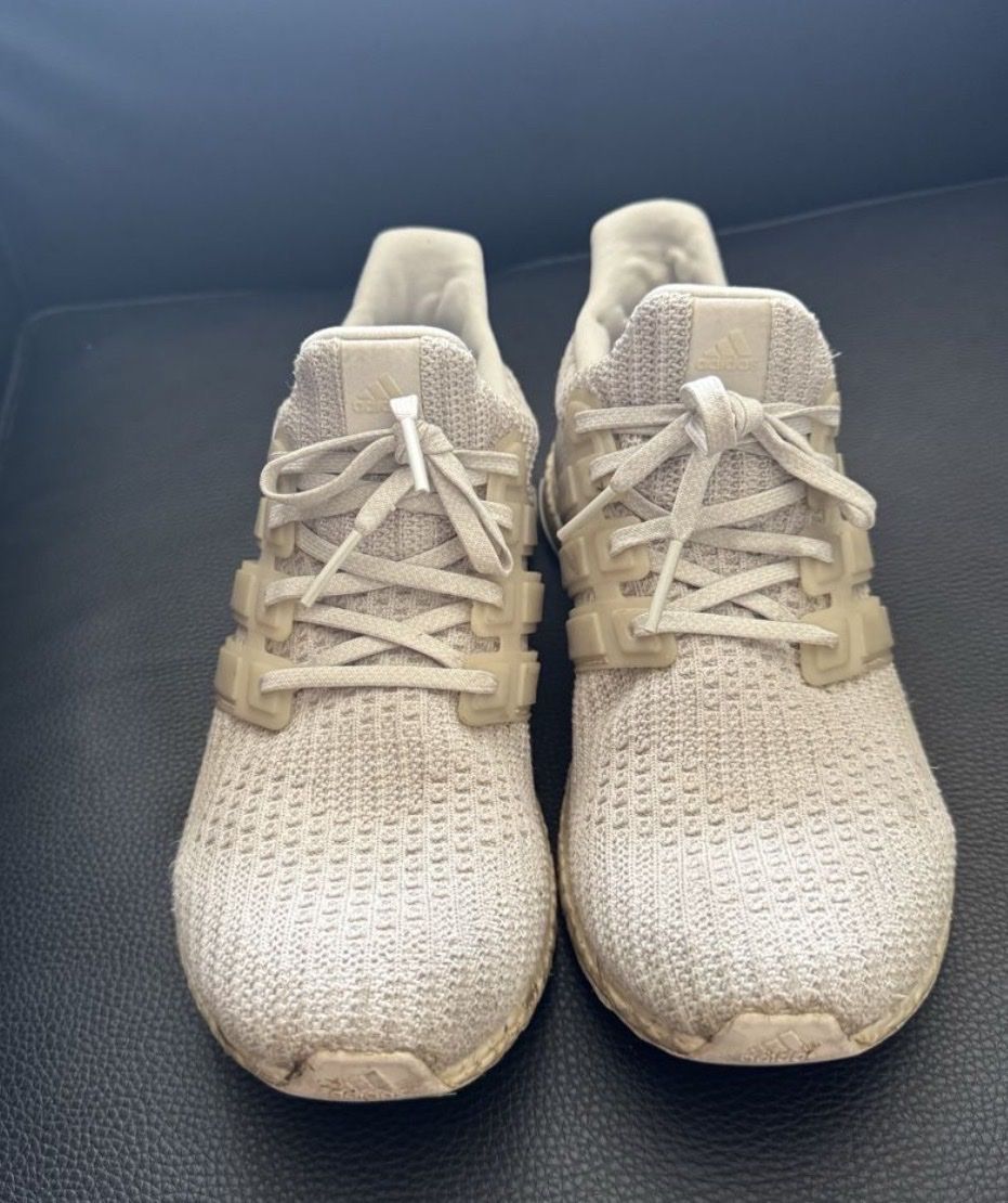 Adidas Scarpe da uomo: Adidas Ultra Boost Gr. 42 2/3 – Usato da Baar venduto da Vili7