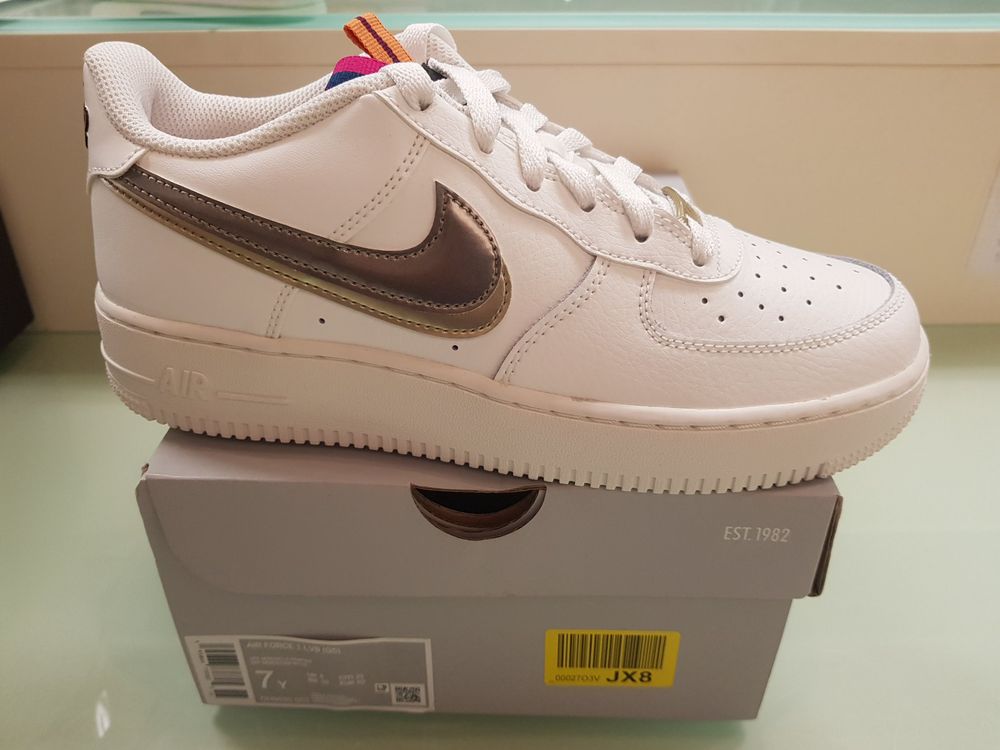 Nike air force store 1 lv8 gr 40